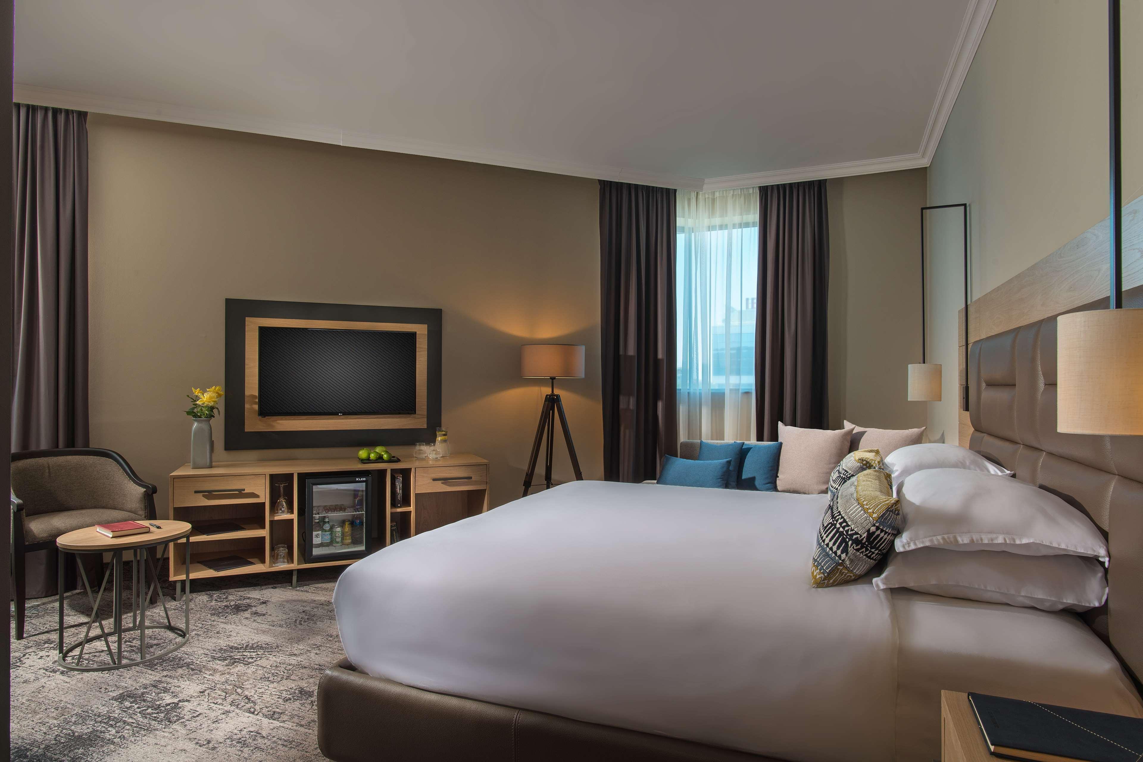 Expo Sofia Hotel - Free Arrival Shuttle Bus - Free Parking - Free Compliments - Free Wi-Fi Exterior photo